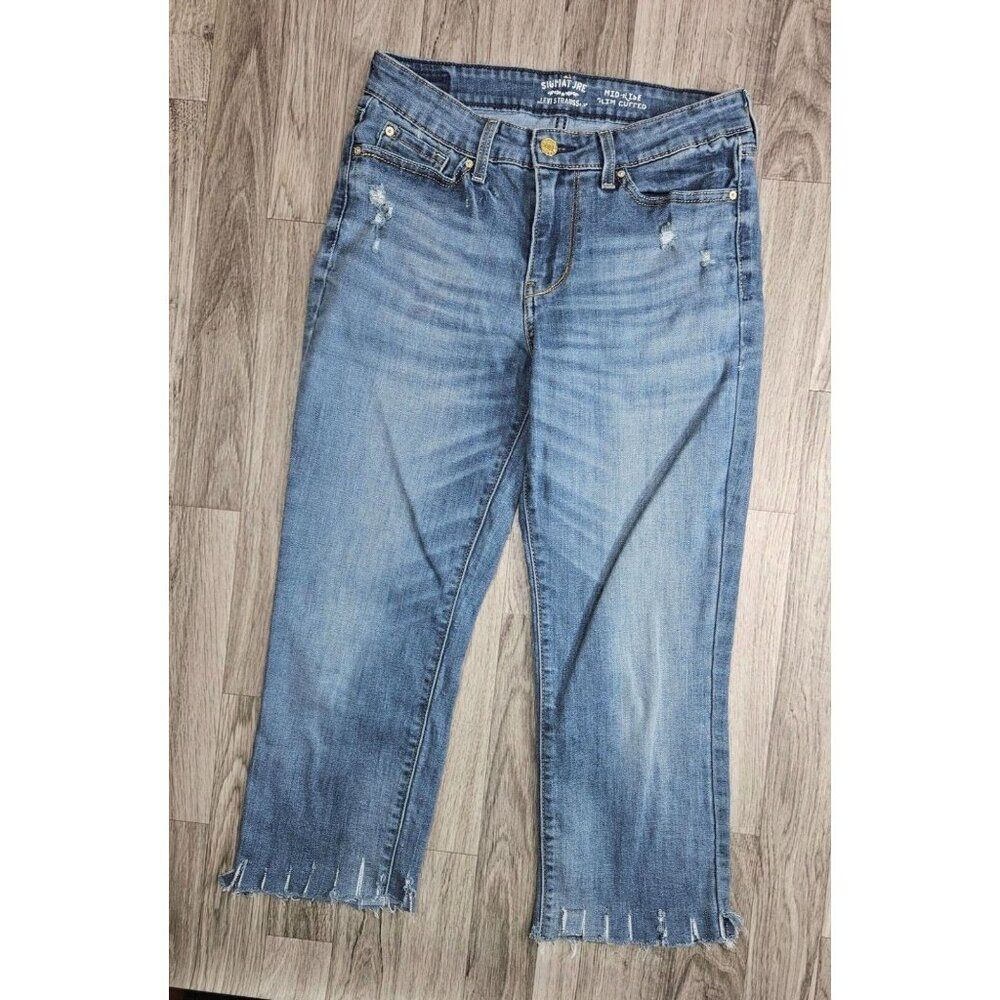 Signature By Levi Strauss & Co Womens Size 8 Mid Rise Slim Cropped Blue Jeans